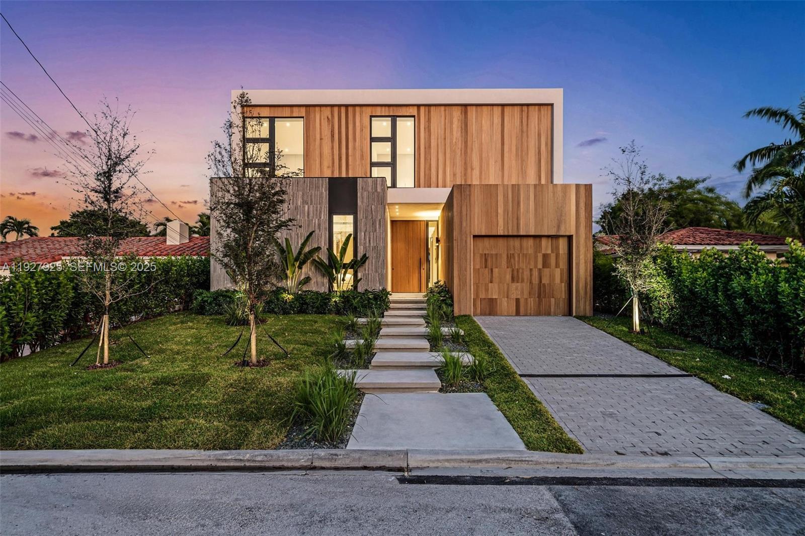 8935 Froude Ave Surfside, FL 33154