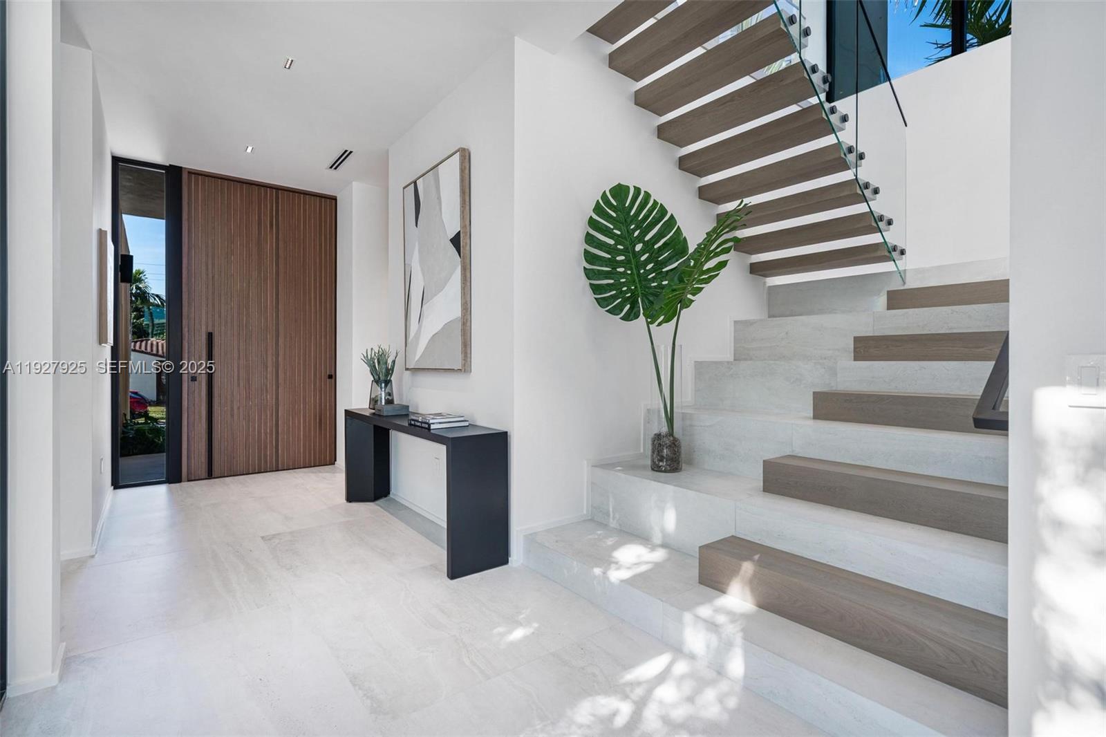 8935 Froude Ave Surfside, FL 33154