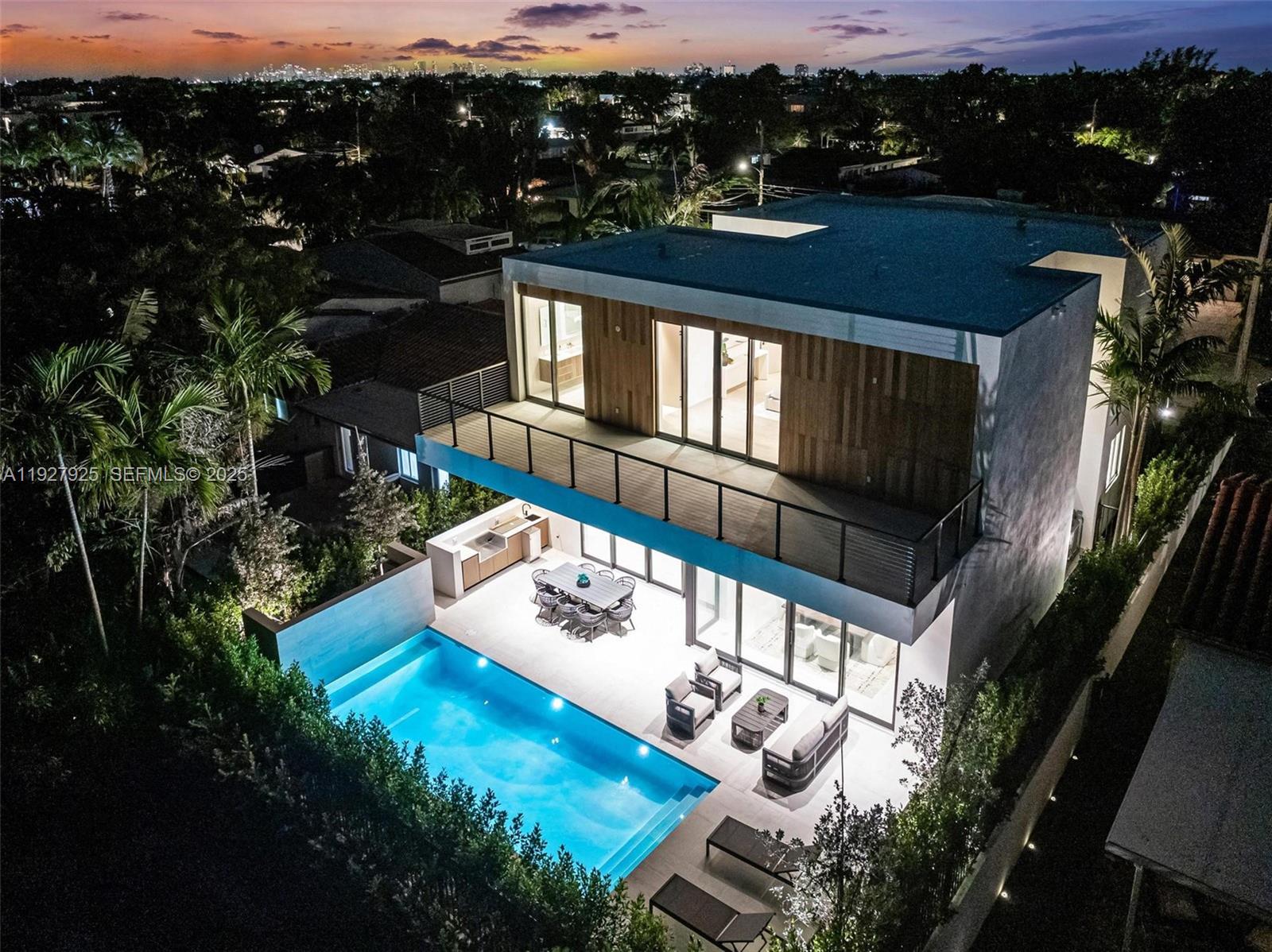 8935 Froude Ave Surfside, FL 33154