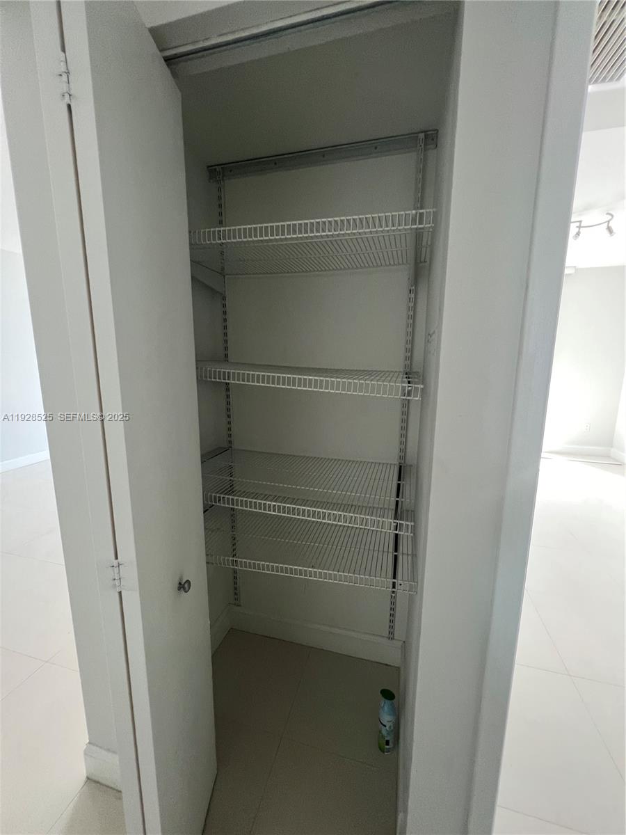 image Latitude on the River9