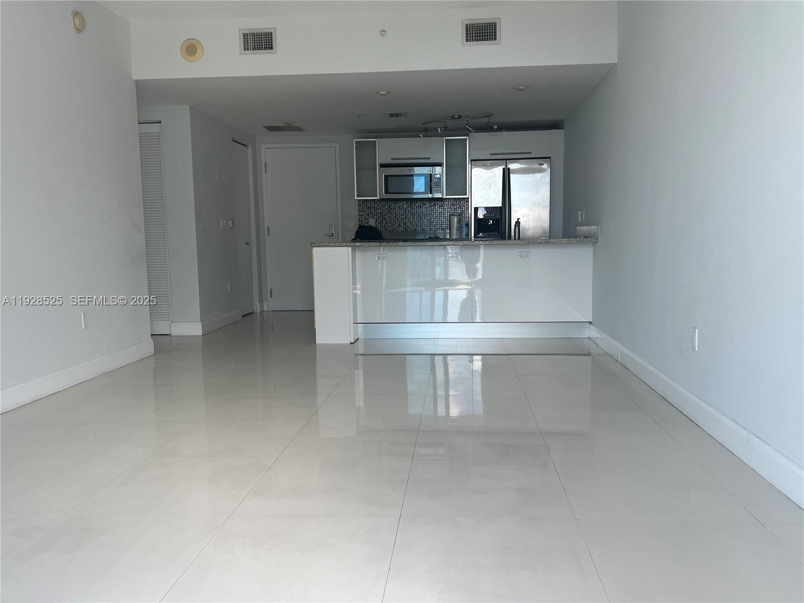 image Latitude on the River5