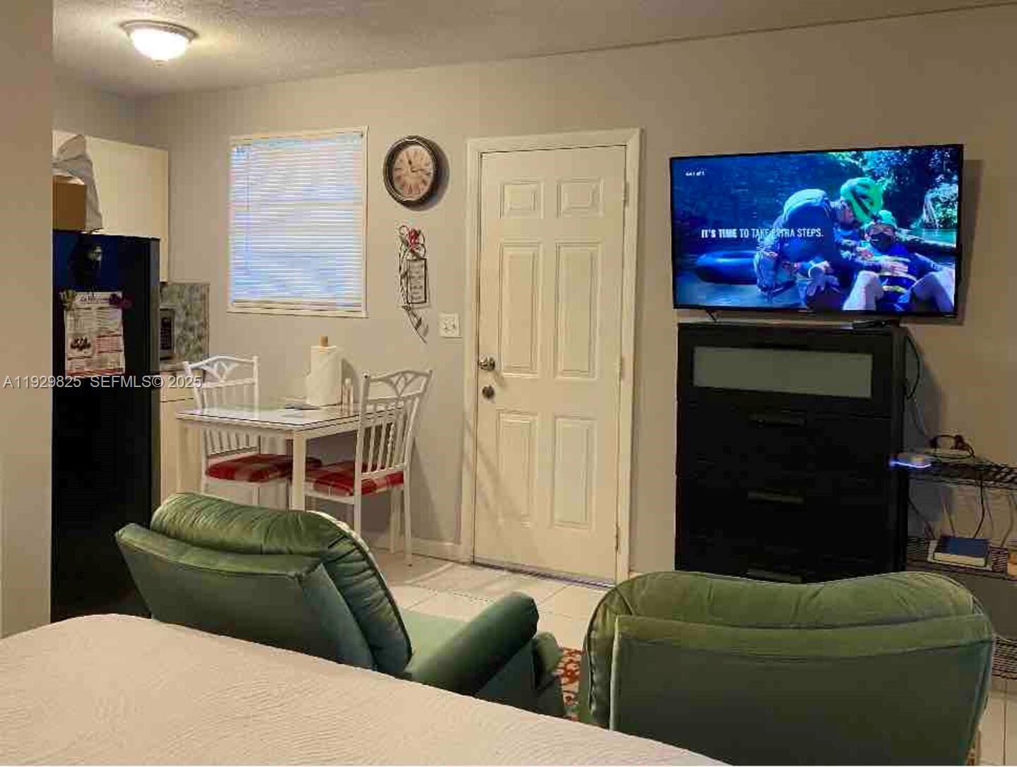 1760 NE 144th St Miami, FL 33181