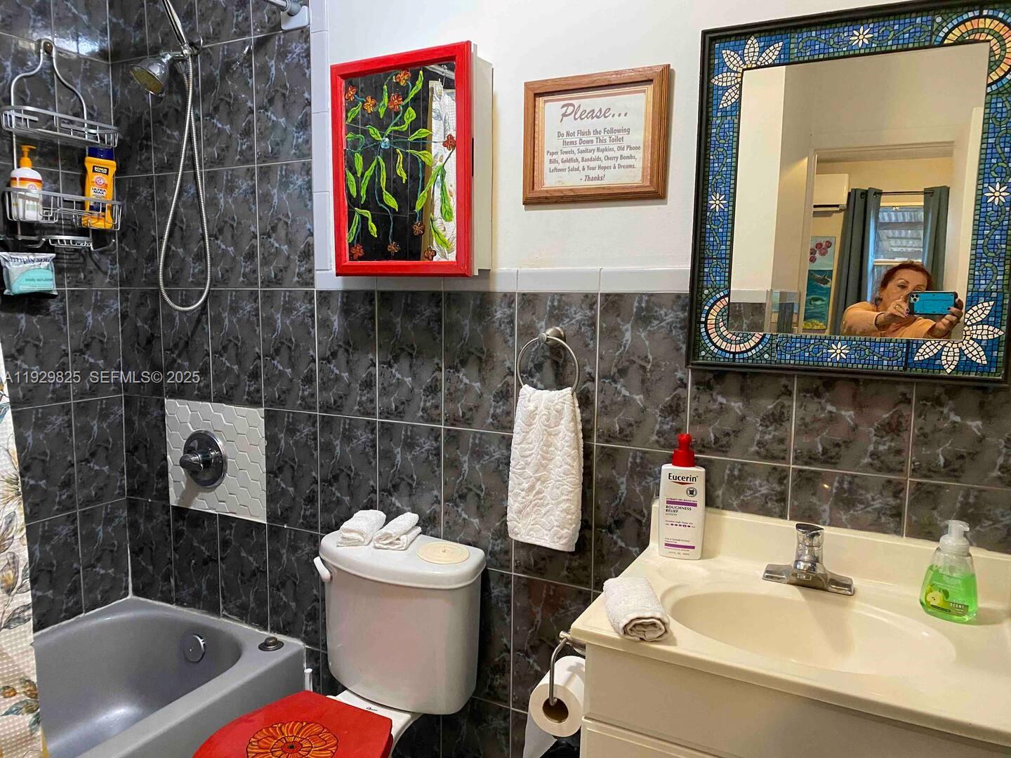 1760 NE 144th St Miami, FL 33181