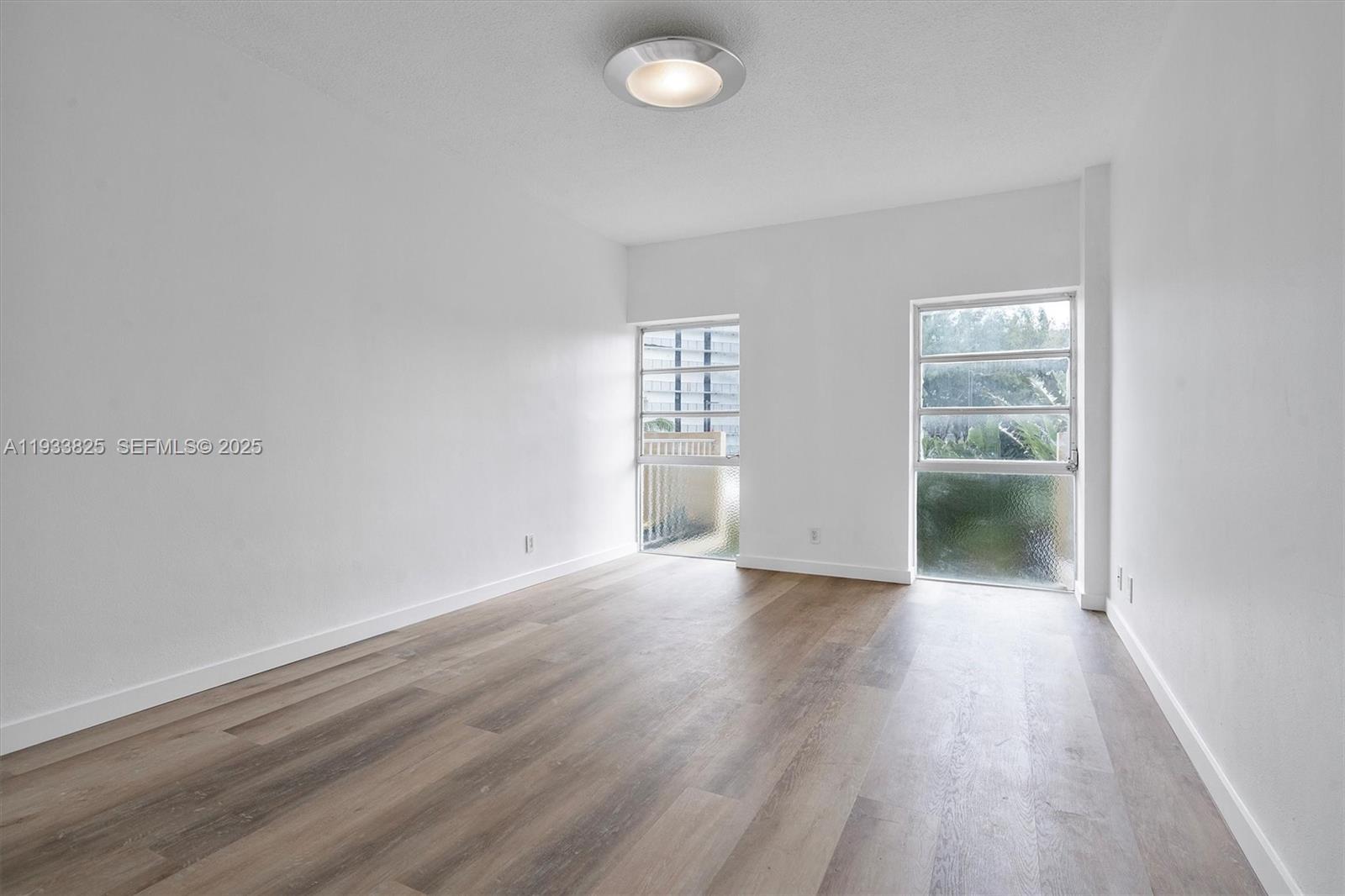 880 NE 69th St #2K Miami, FL 33138