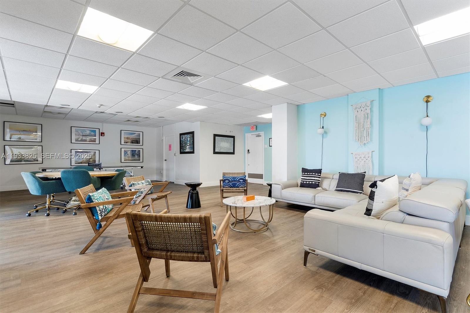 880 NE 69th St #2K Miami, FL 33138