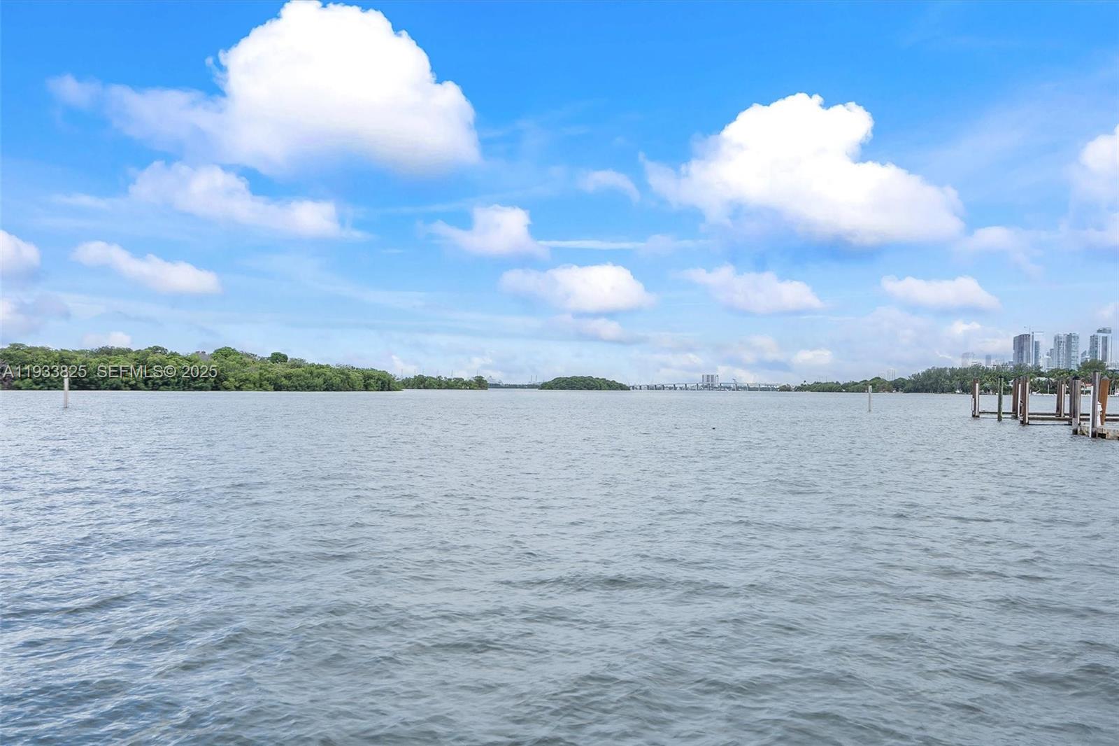 880 NE 69th St #2K Miami, FL 33138