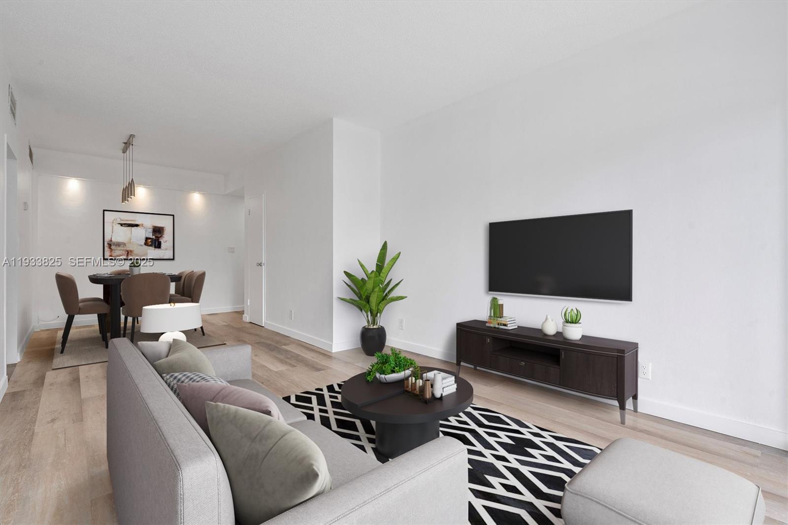 880 NE 69th St #2K Miami, FL 33138