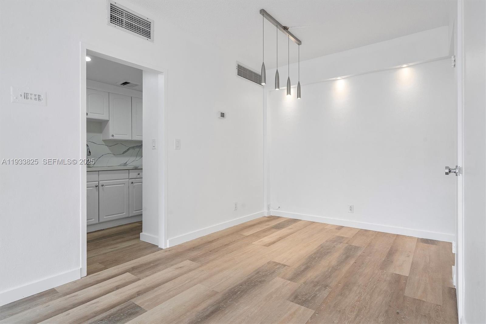 880 NE 69th St #2K Miami, FL 33138