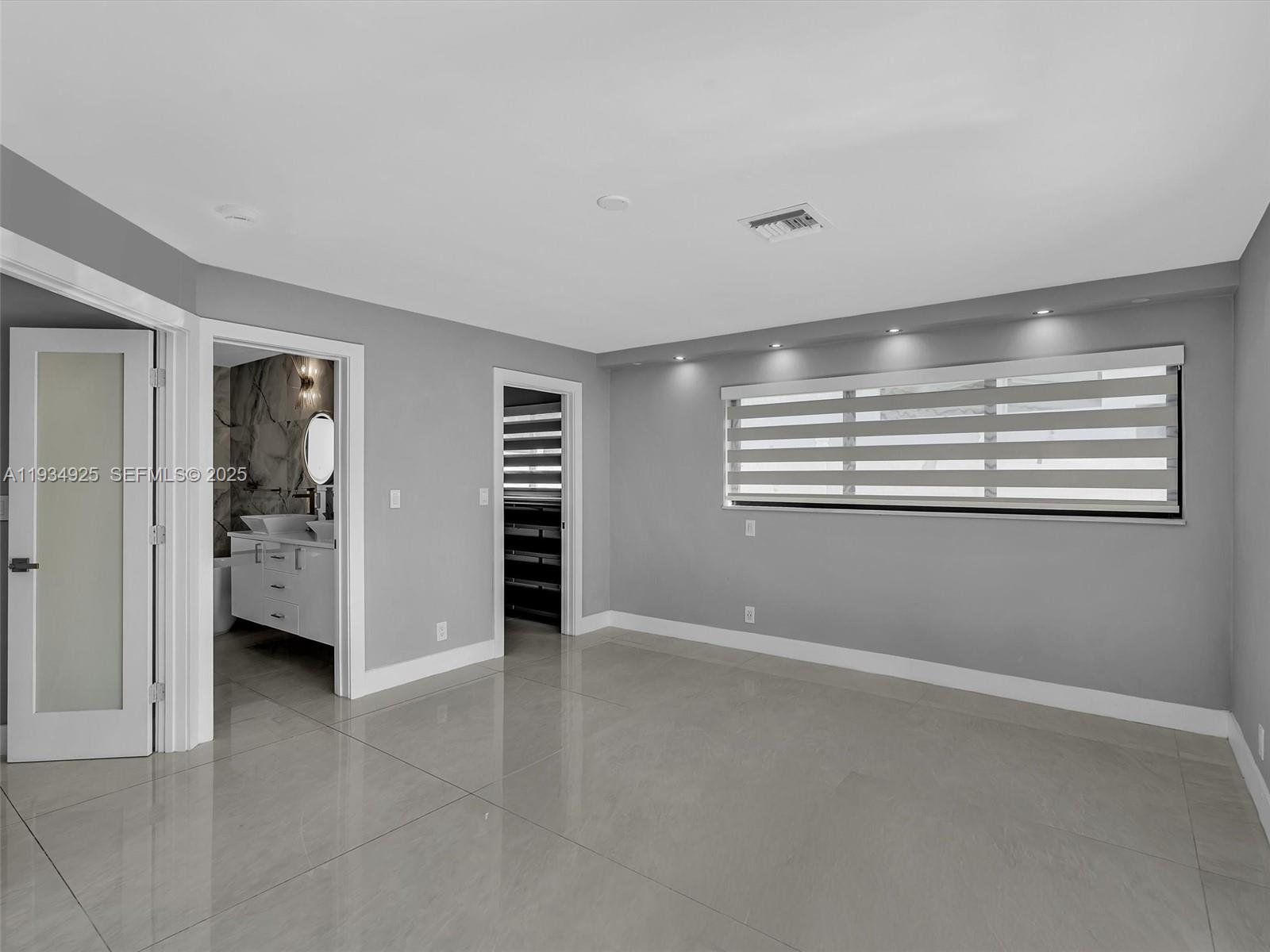 2310 NE 48th Ct Lighthouse Point, FL 33064