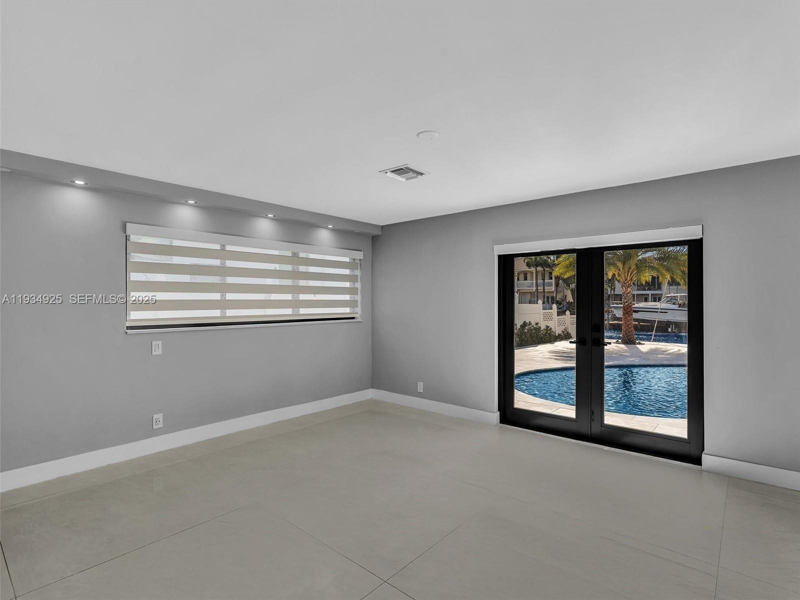 2310 NE 48th Ct Lighthouse Point, FL 33064