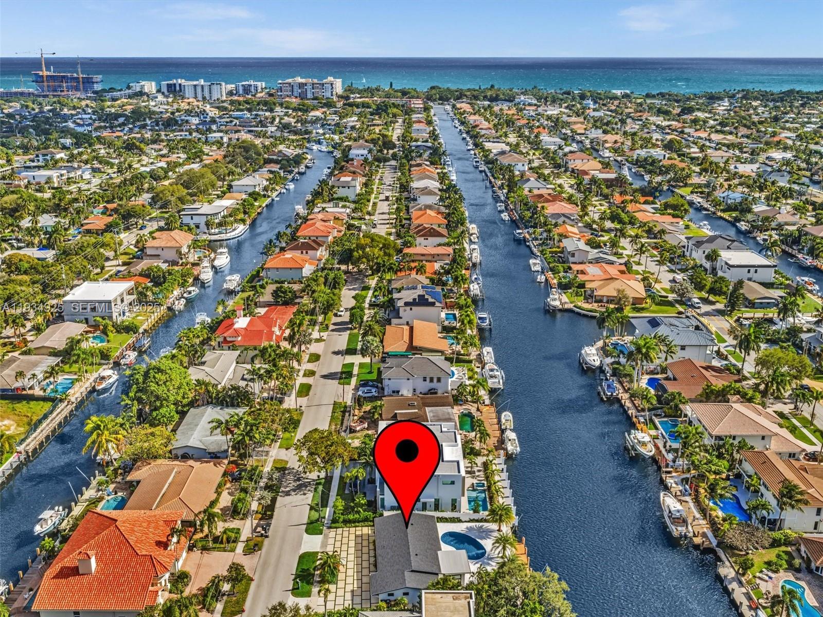 2310 NE 48th Ct Lighthouse Point, FL 33064