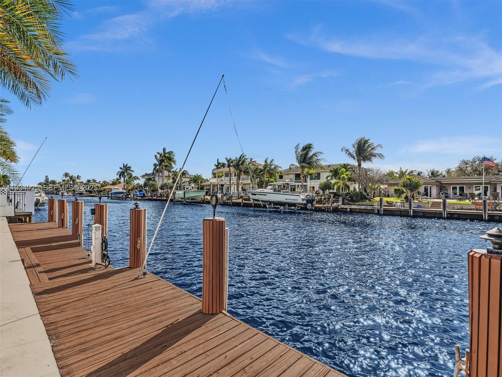 2310 NE 48th Ct Lighthouse Point, FL 33064