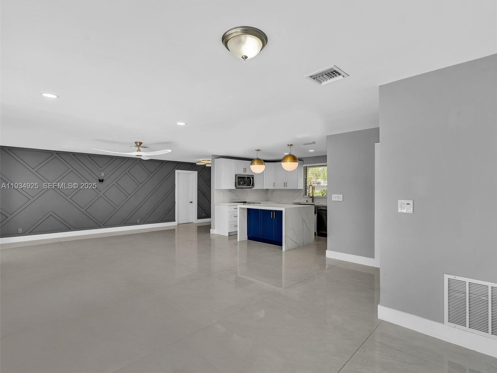 2310 NE 48th Ct Lighthouse Point, FL 33064