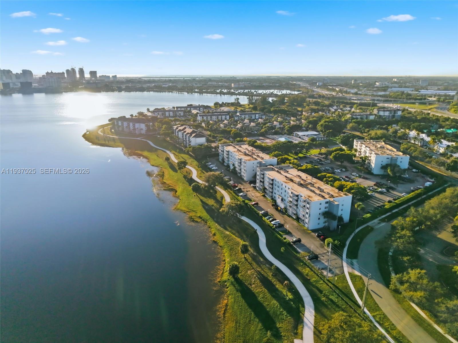 480 Executive Ctr Dr #3C West Palm Beach, FL 33401