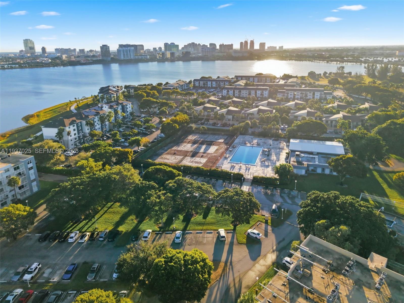 480 Executive Ctr Dr #3C West Palm Beach, FL 33401