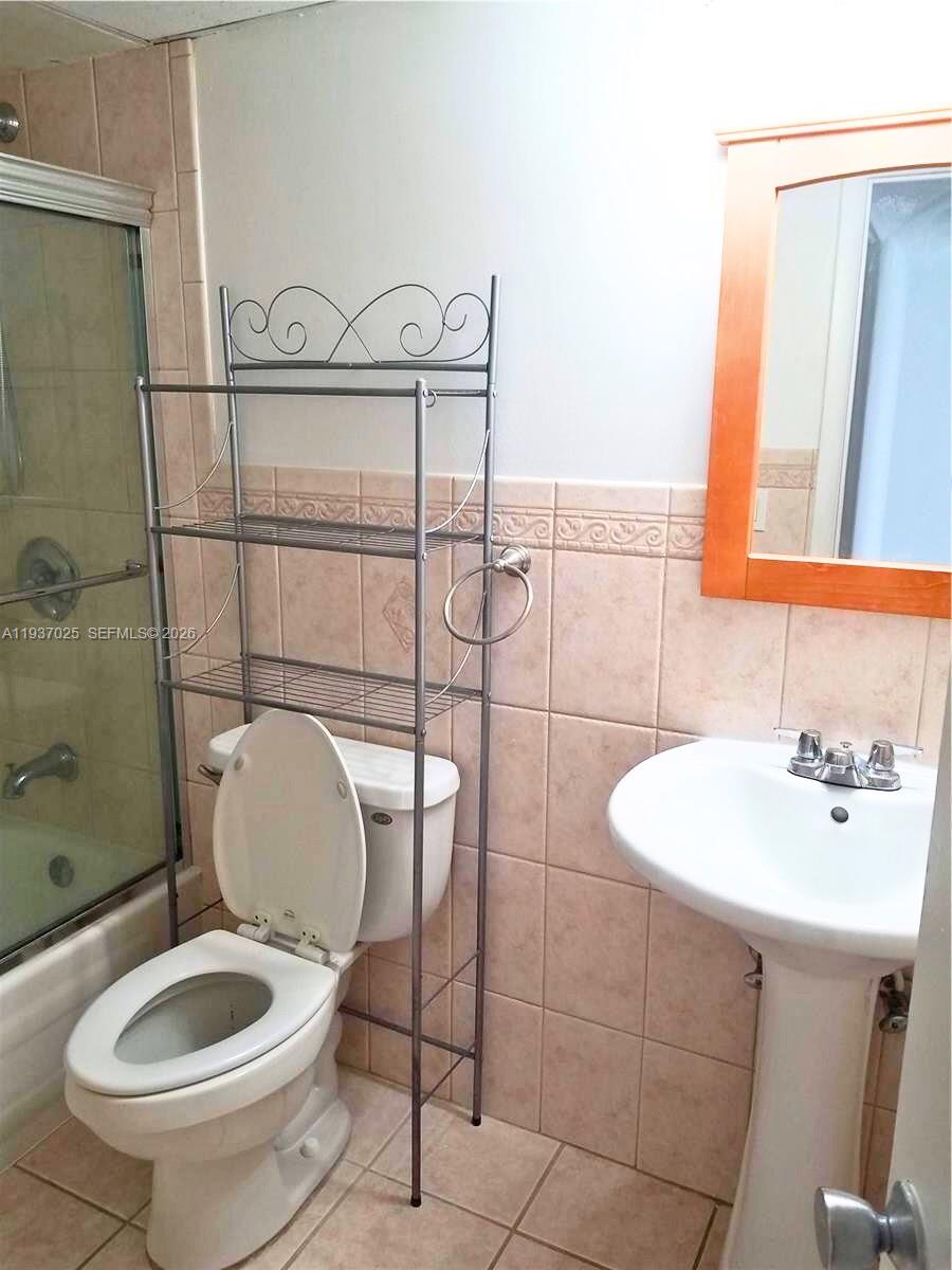 480 Executive Ctr Dr #3C West Palm Beach, FL 33401