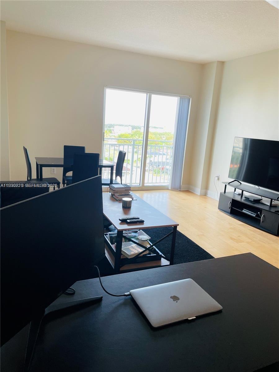 50 Menores Ave #726 Coral Gables, FL 33134