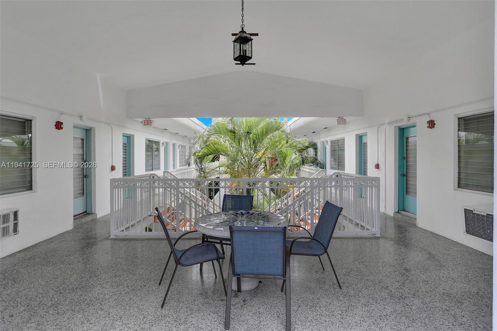 350 Collins Ave #310 Miami Beach, FL 33139