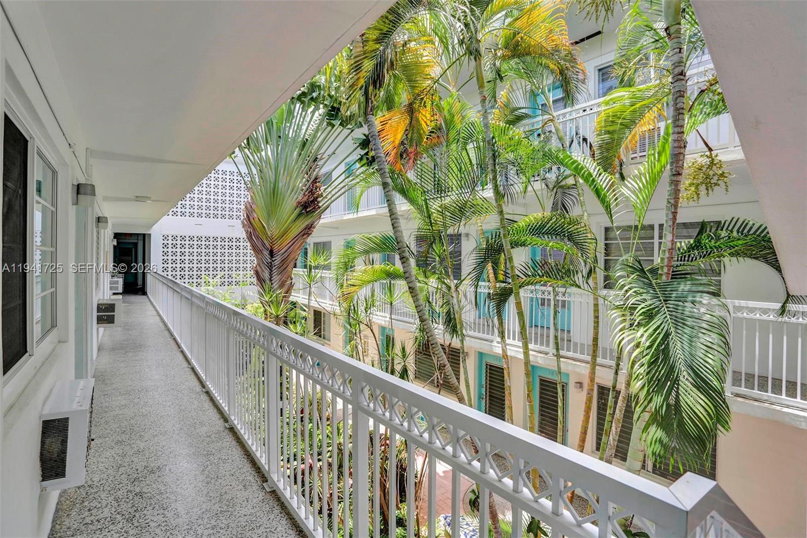 350 Collins Ave #310 Miami Beach, FL 33139