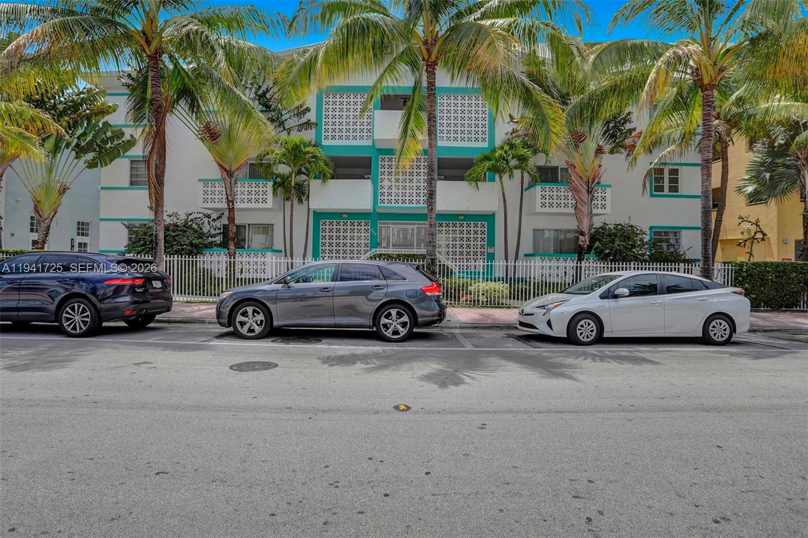 350 Collins Ave #310 Miami Beach, FL 33139