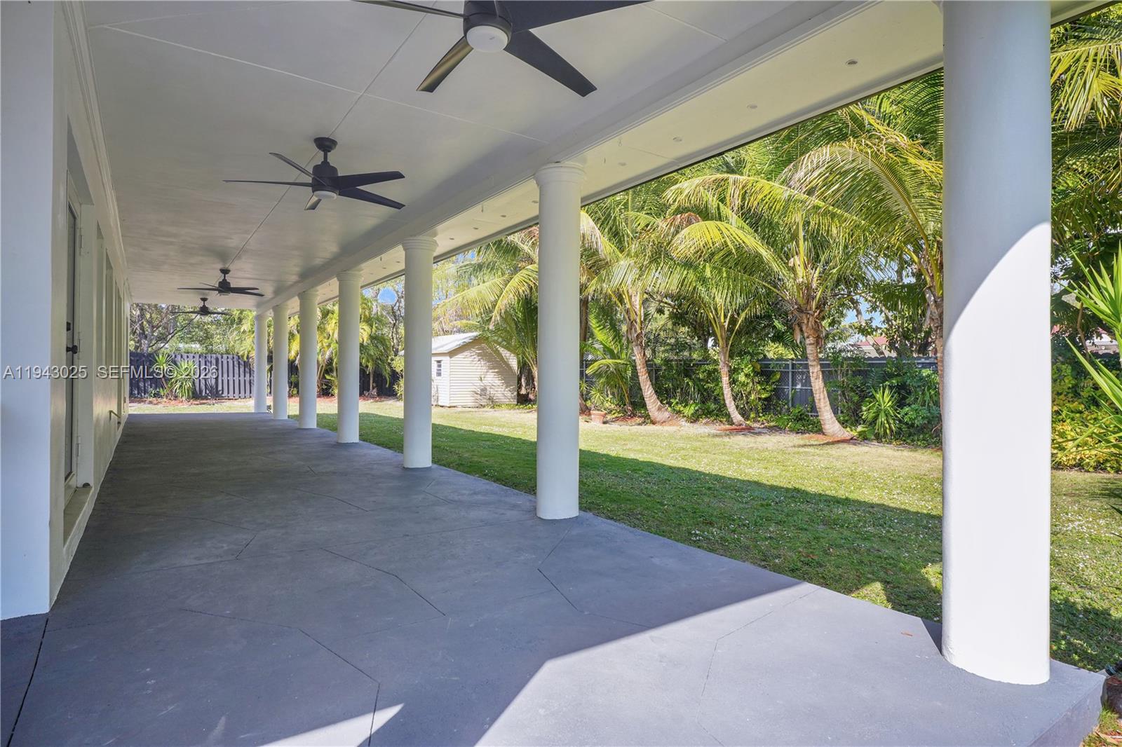 7695 SW 142nd St Palmetto Bay, FL 33158