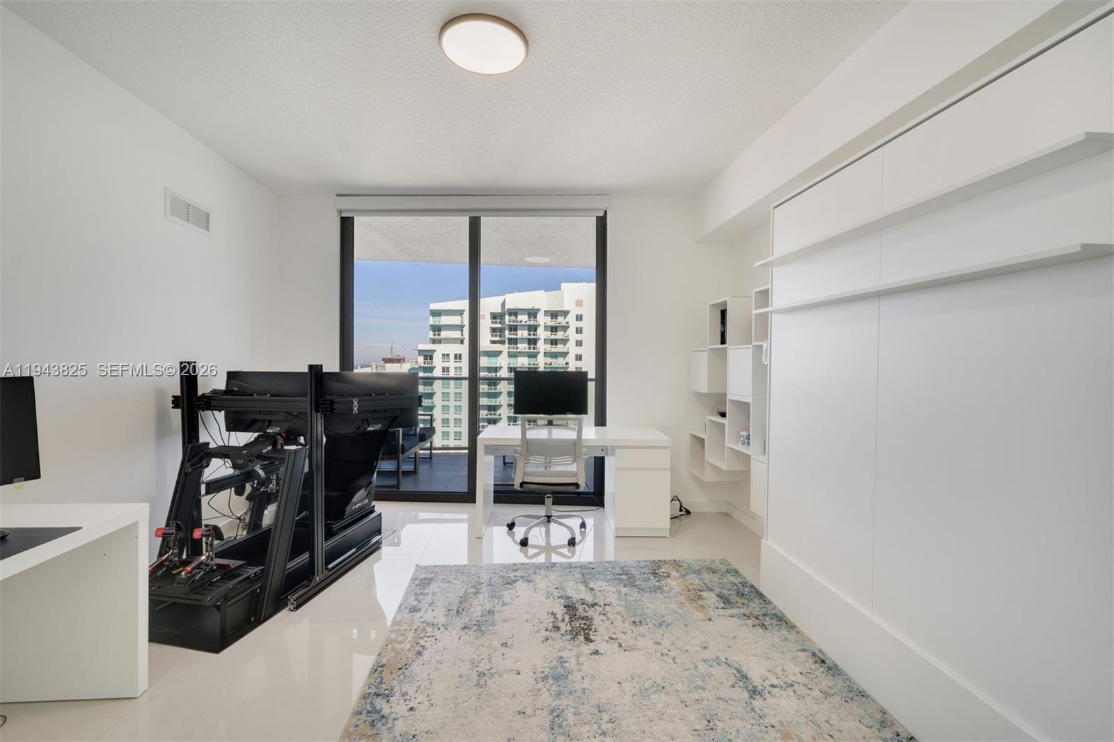 488 NE 18th St #4805 Miami, FL 33132