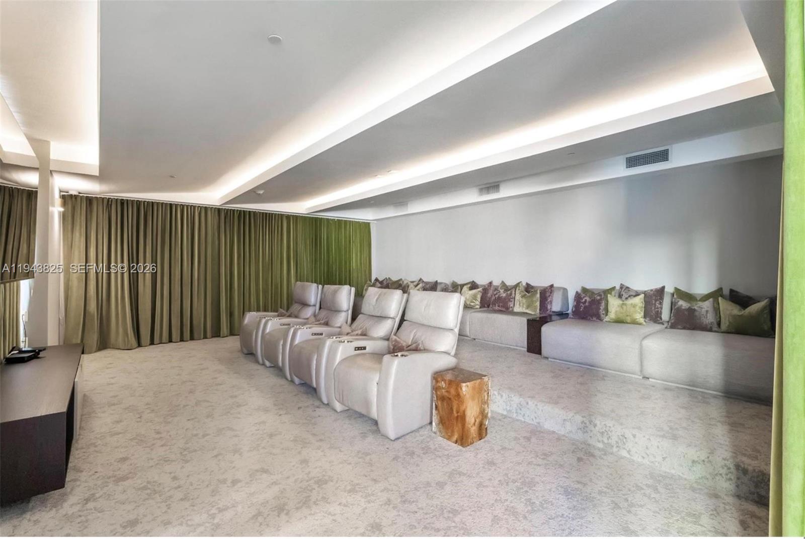 488 NE 18th St #4805 Miami, FL 33132