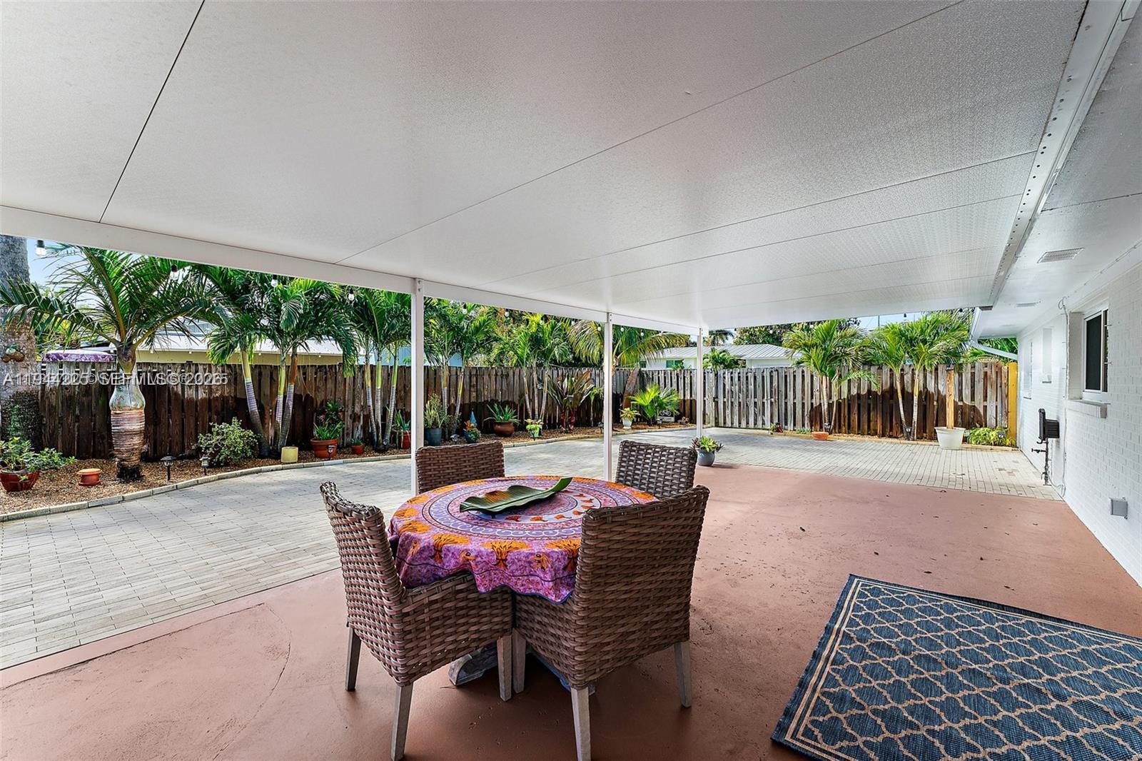 324 Tequesta Tequesta, FL 33469