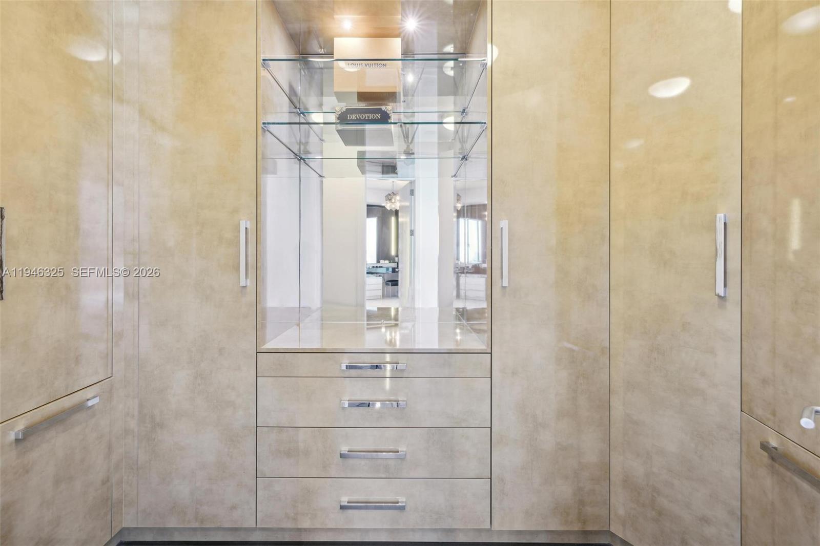 18555 Collins Ave #2601 Sunny Isles Beach, FL 33160