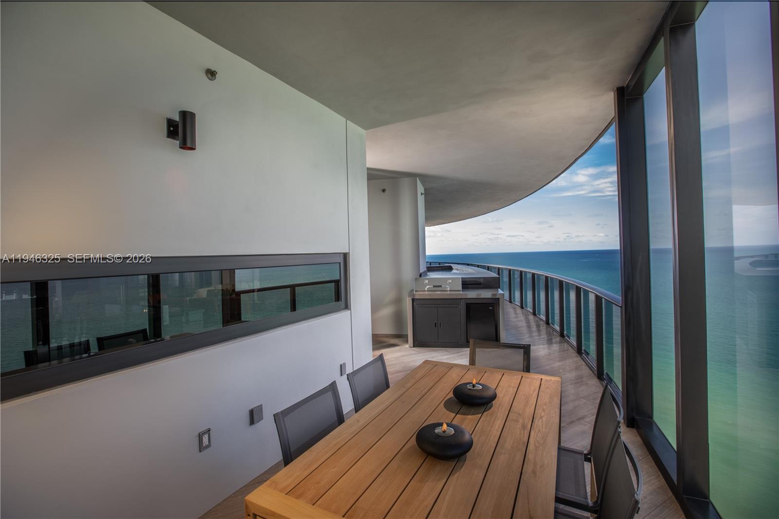 18555 Collins Ave #2601 Sunny Isles Beach, FL 33160