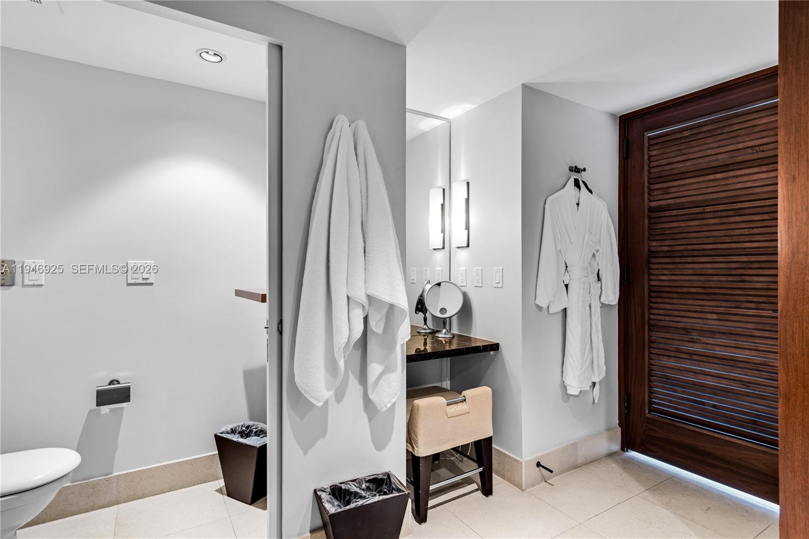 image Central Carillon Beach14