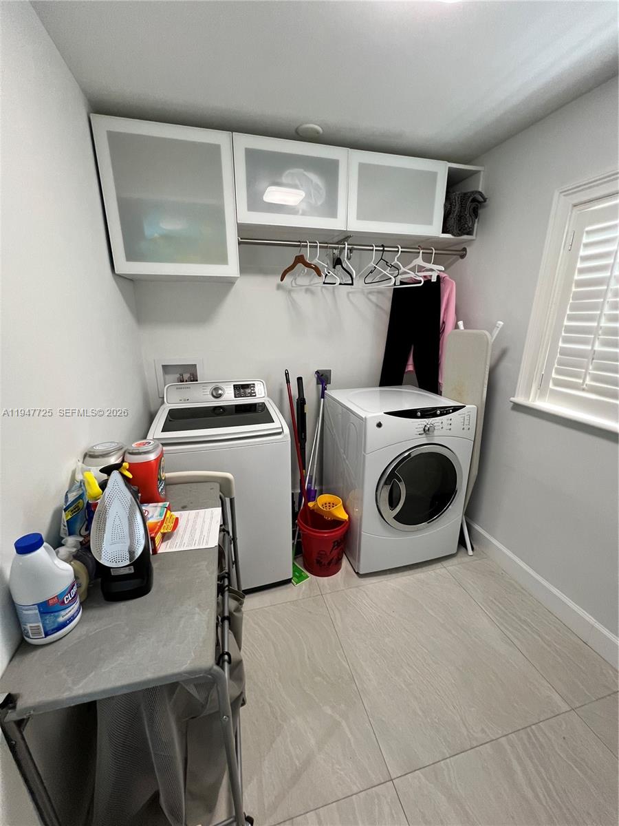 5510 Bayview Dr Fort Lauderdale, FL 33308