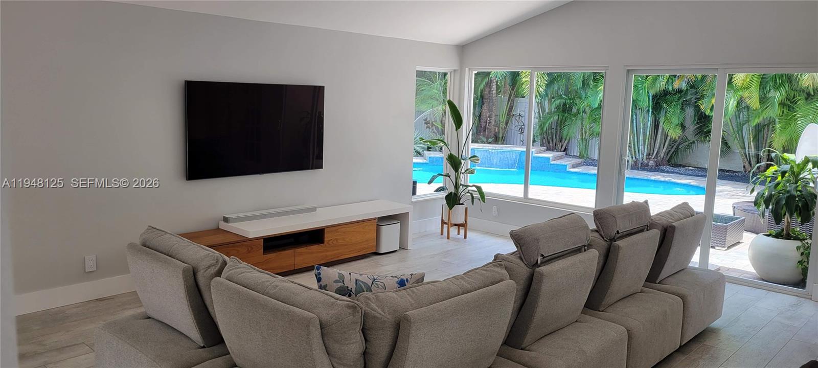 423 NW 48th Ave Deerfield Beach, FL 33442