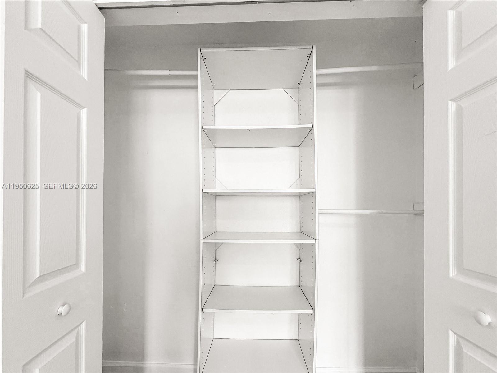 520 NE 38th St #9 Miami, FL 33137