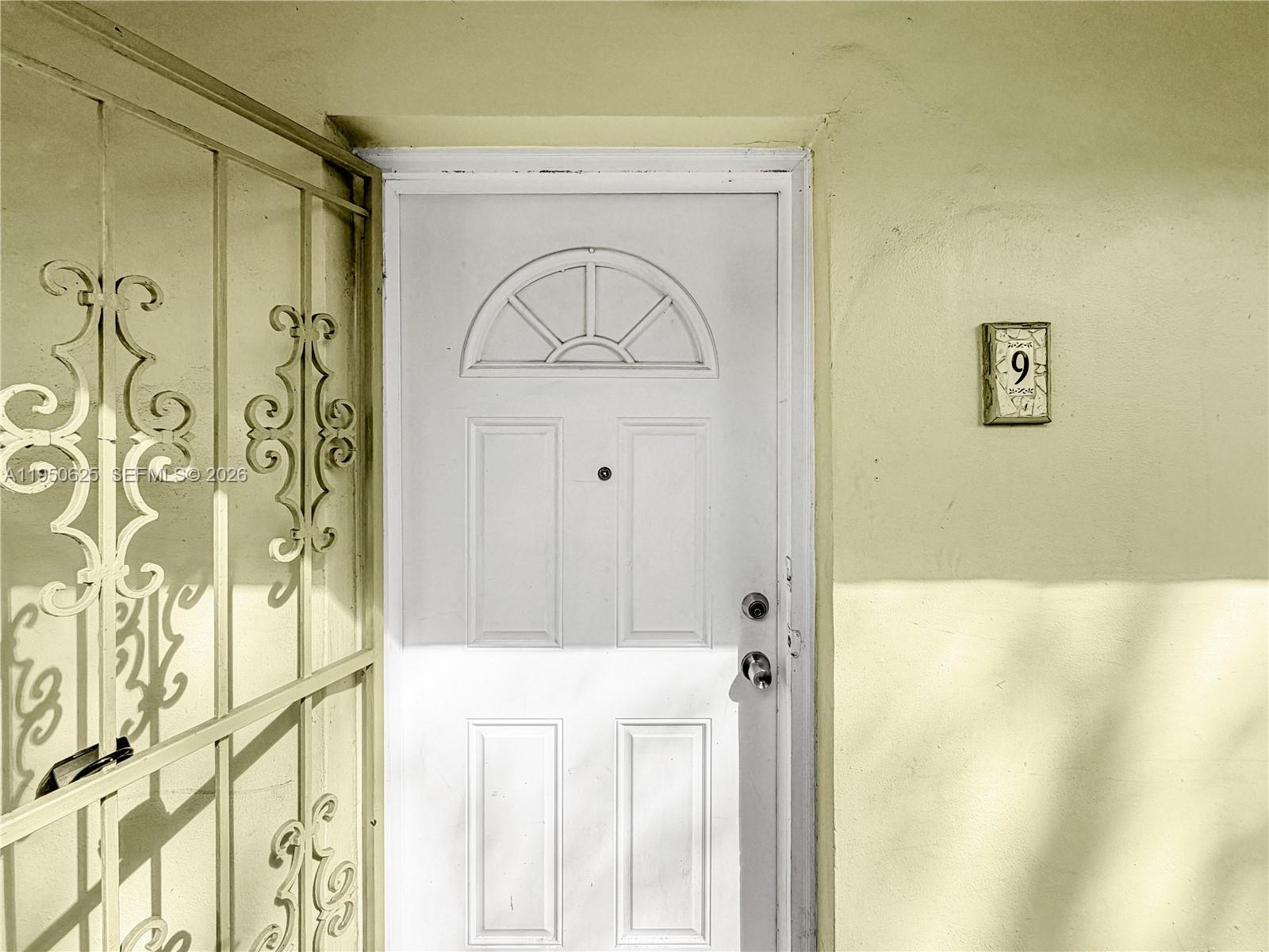 520 NE 38th St #9 Miami, FL 33137