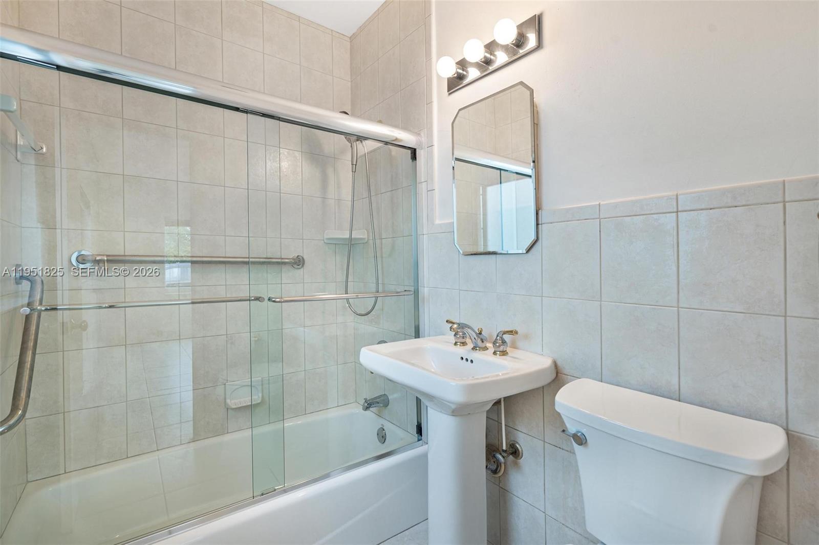 9248 Dickens Ave Surfside, FL 33154