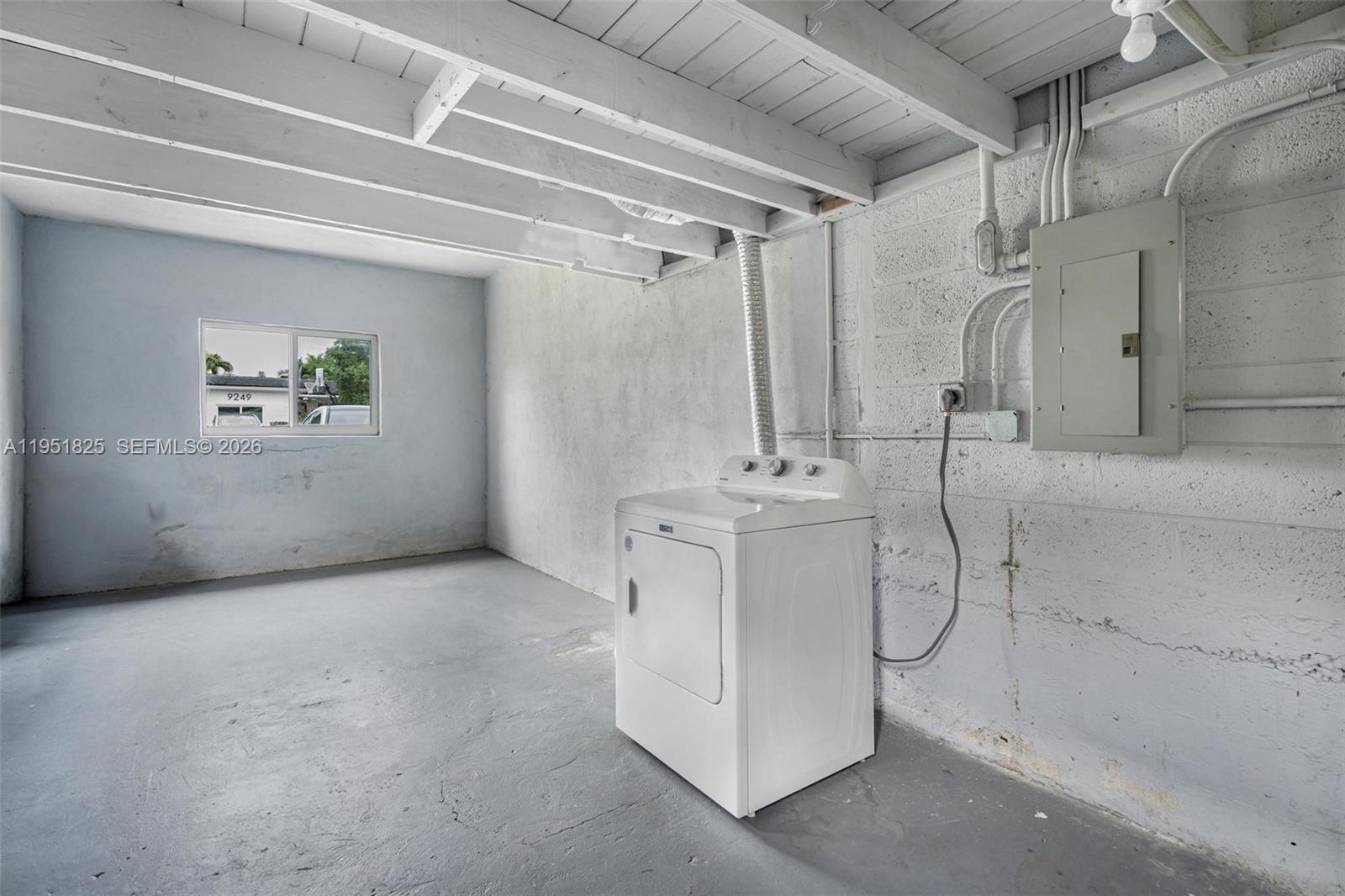 9248 Dickens Ave Surfside, FL 33154