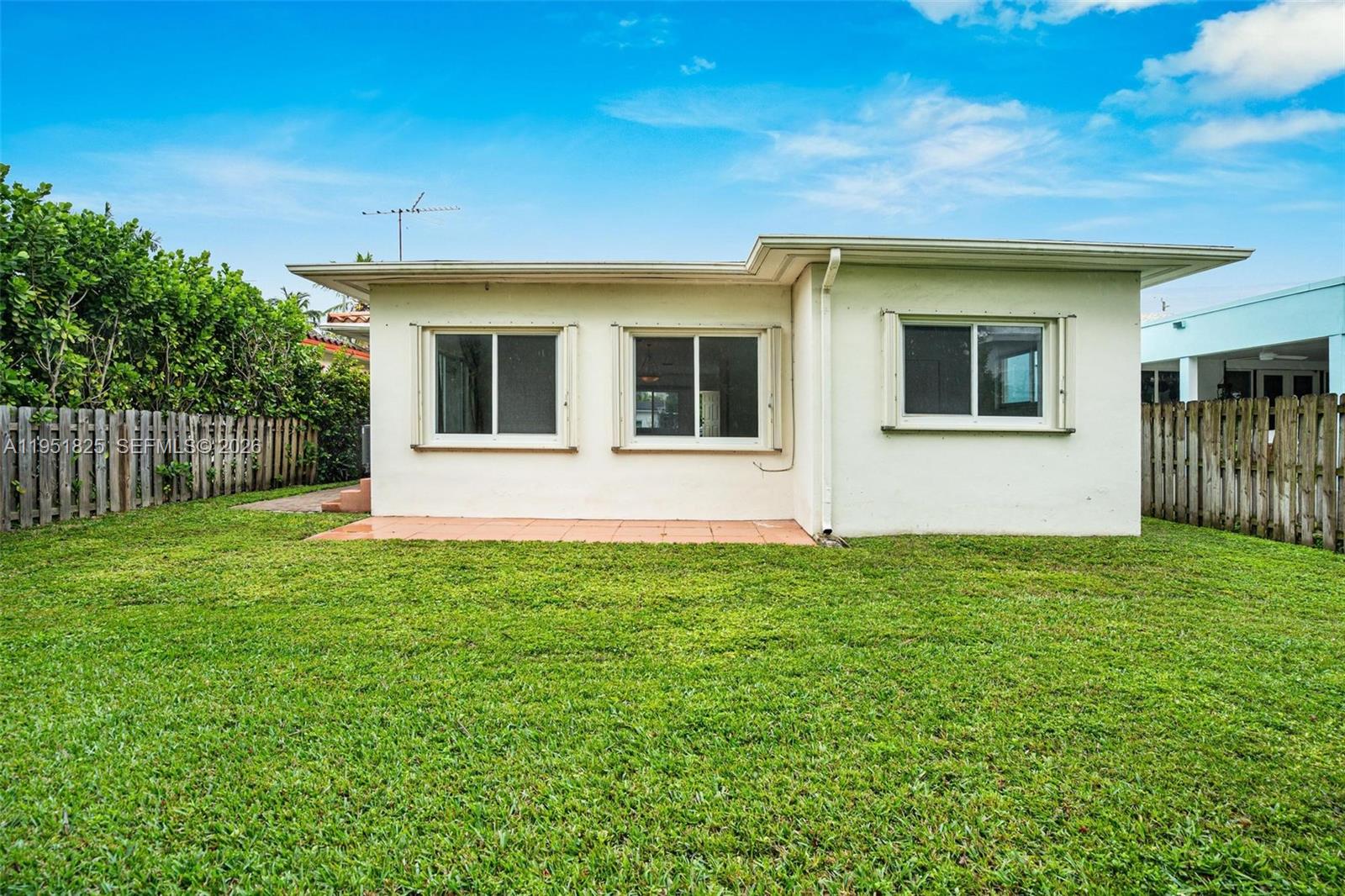 9248 Dickens Ave Surfside, FL 33154