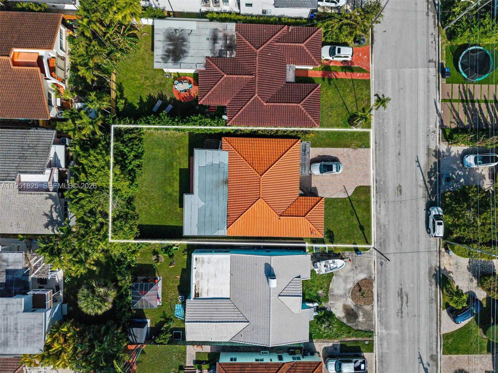 9248 Dickens Ave Surfside, FL 33154