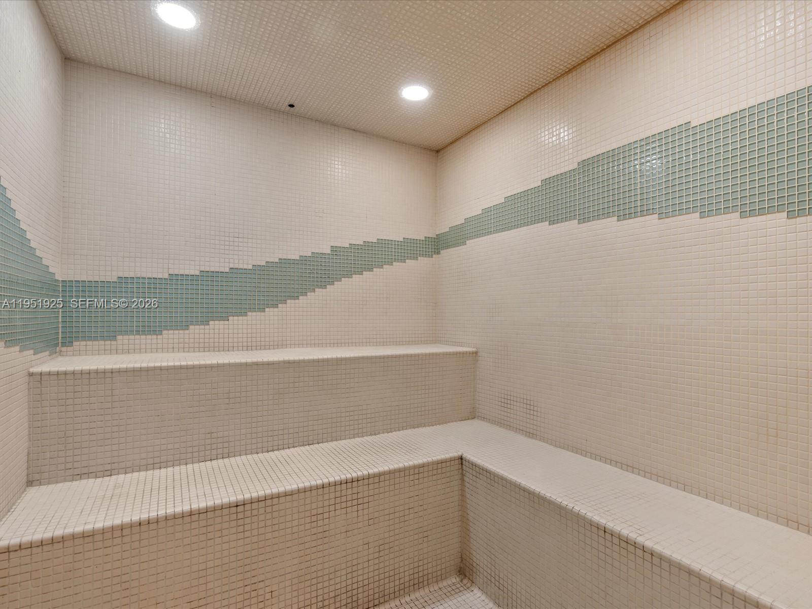 image Harbour House31