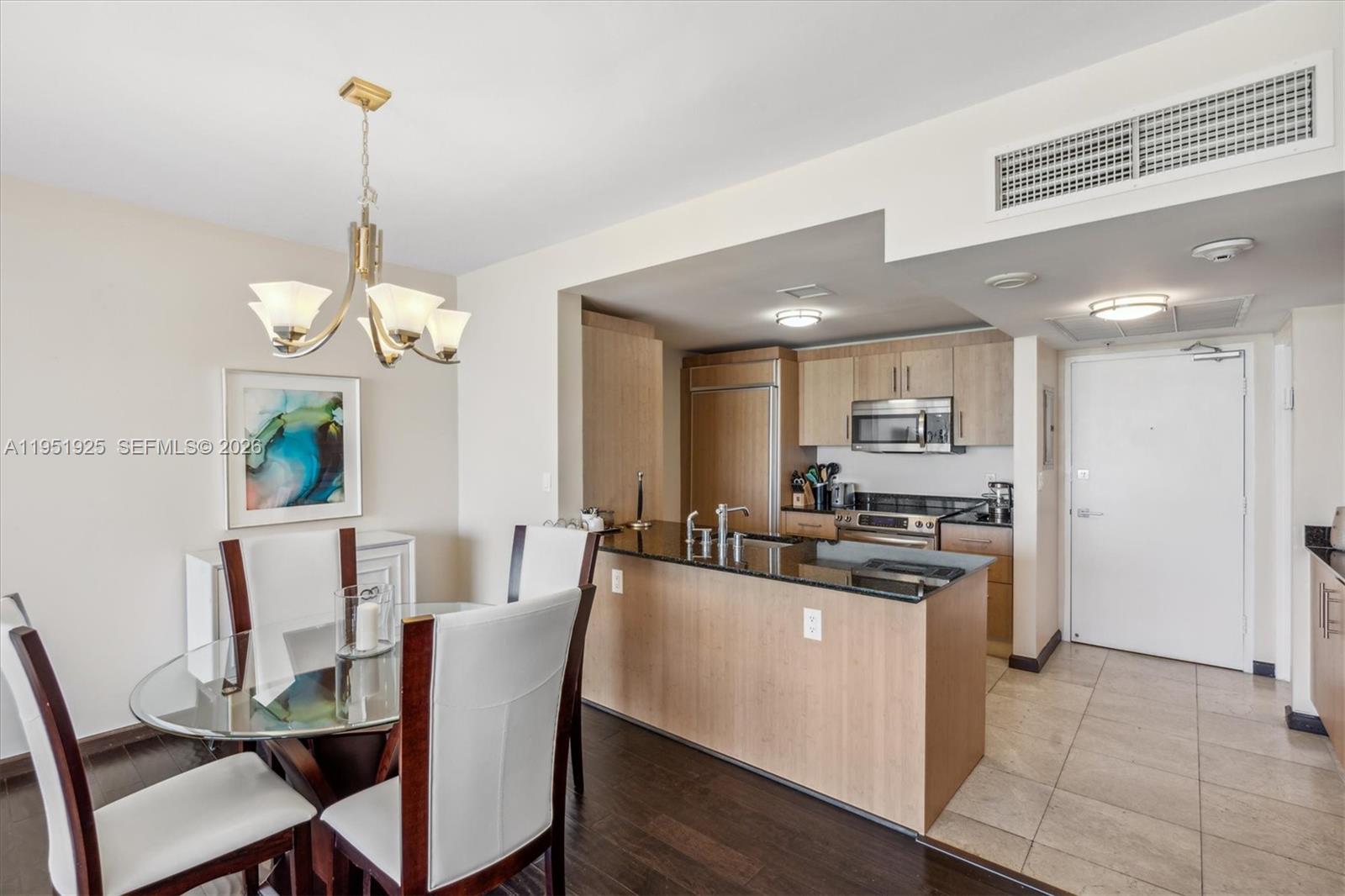 image Harbour House8