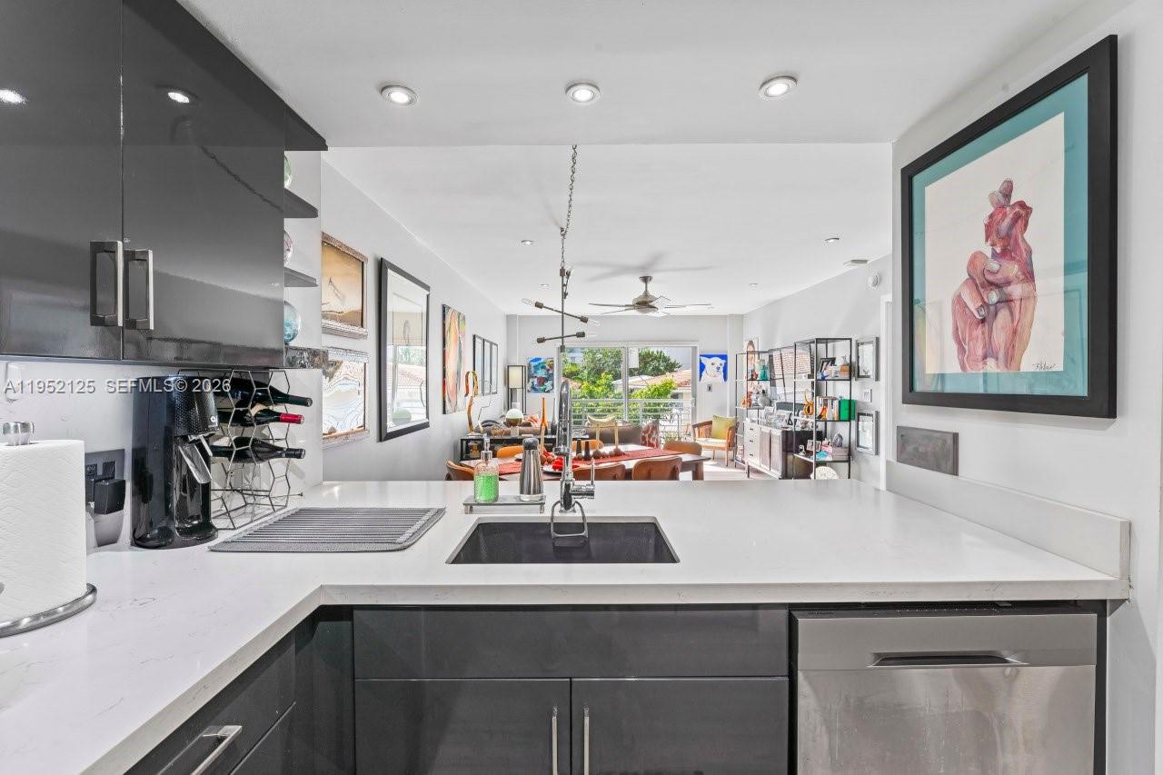 1450 Lincoln Rd #307 Miami Beach, FL 33139