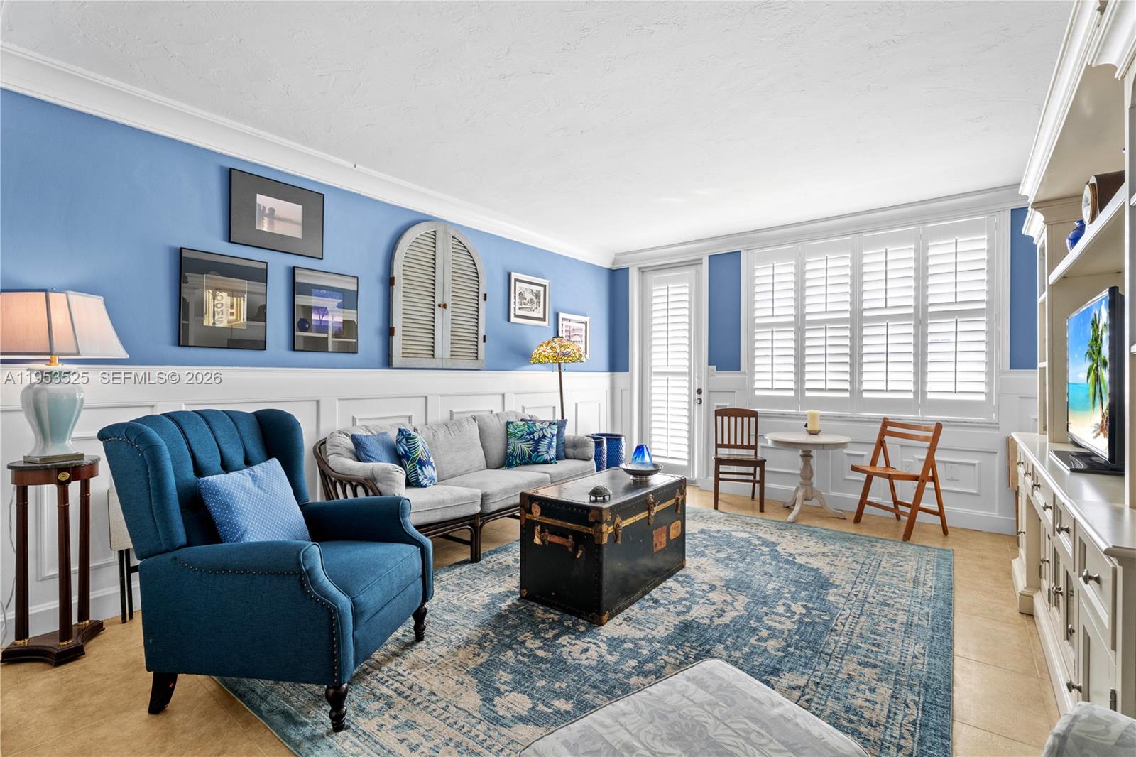 1480 Euclid Ave #201