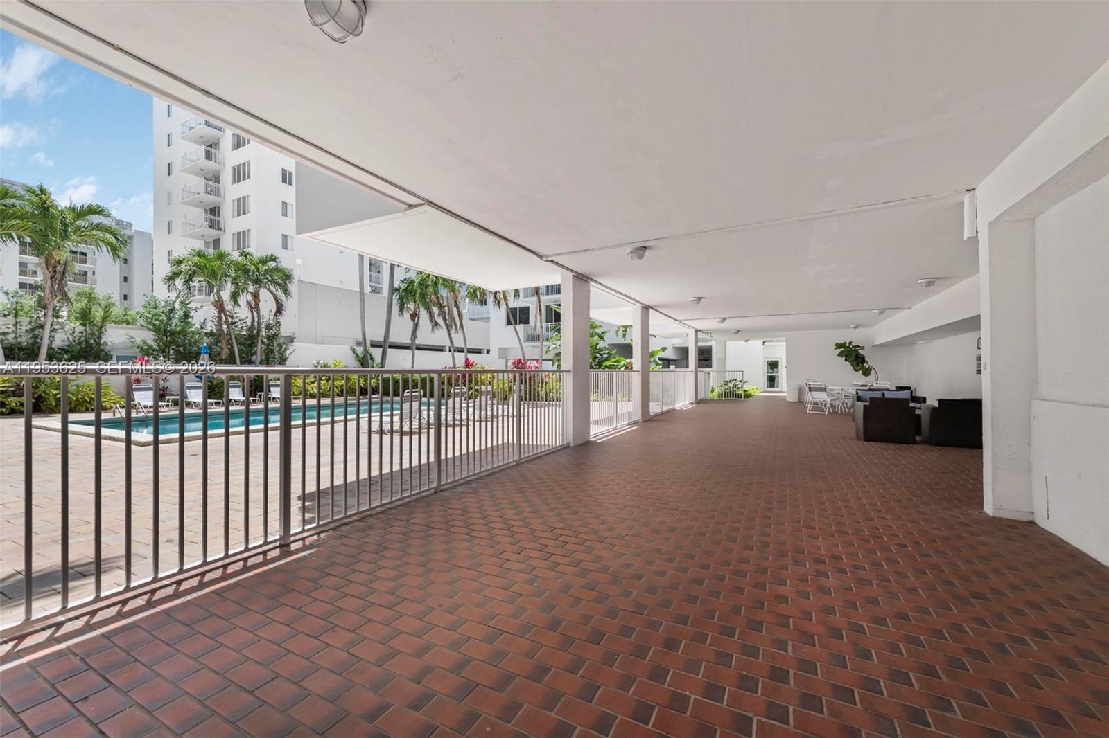 1665 Bay Rd #518 Miami Beach, FL 33139