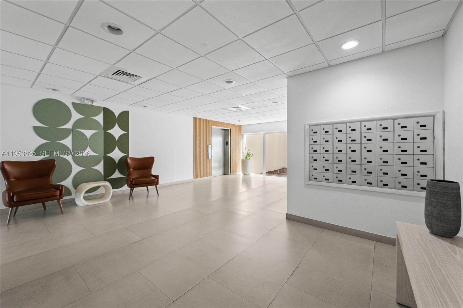 1665 Bay Rd #518 Miami Beach, FL 33139