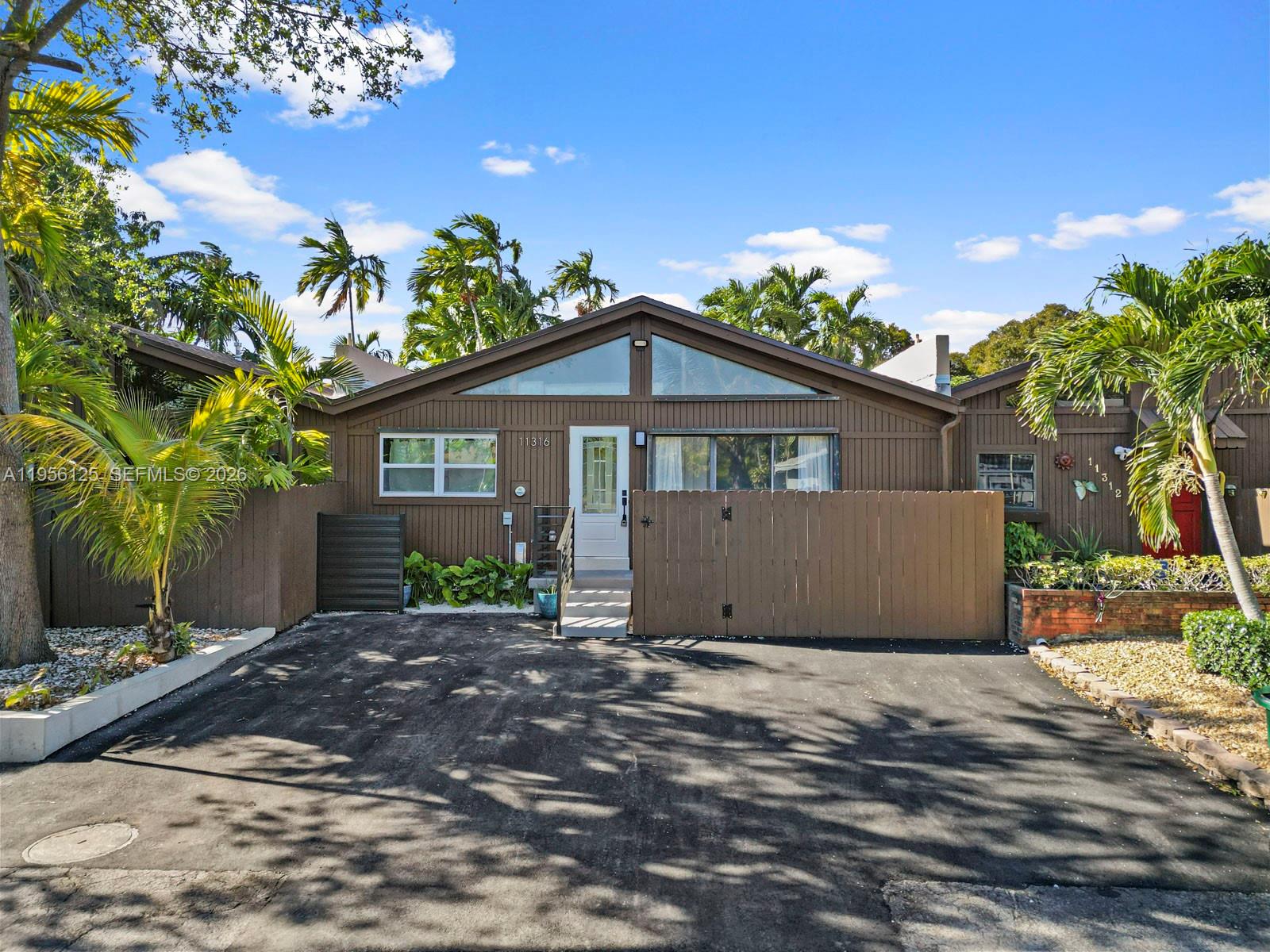 11316 SW 112th Cir Ln E