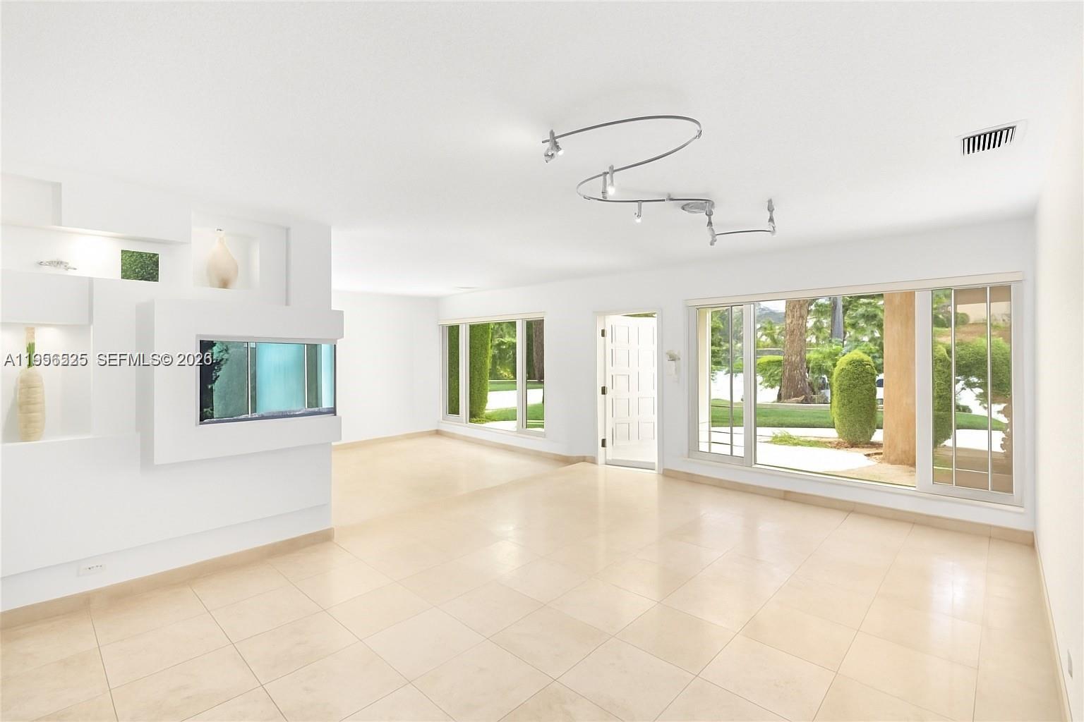 8801 Dickens Ave Surfside, FL 33154