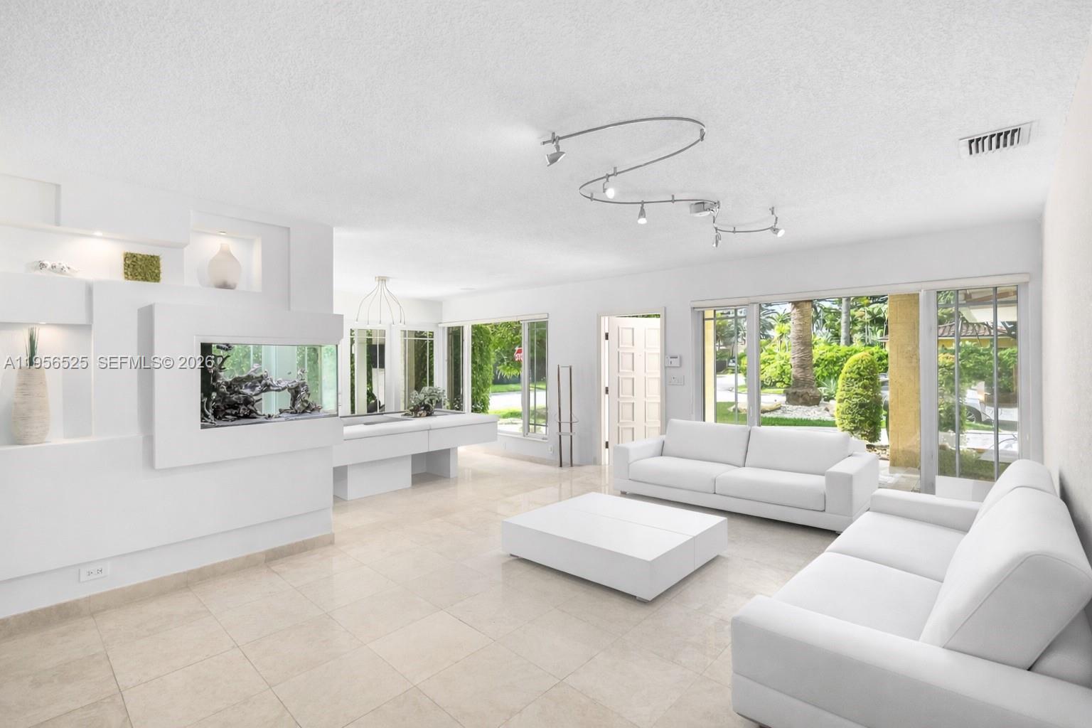 8801 Dickens Ave Surfside, FL 33154