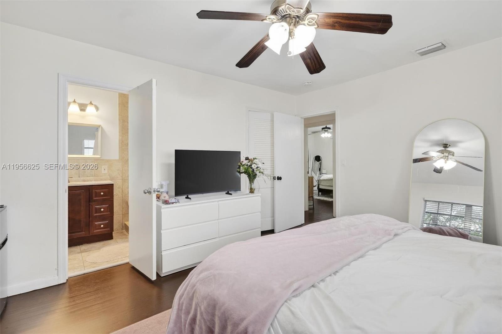 4855 University Dr #4855 Coral Gables, FL 33146