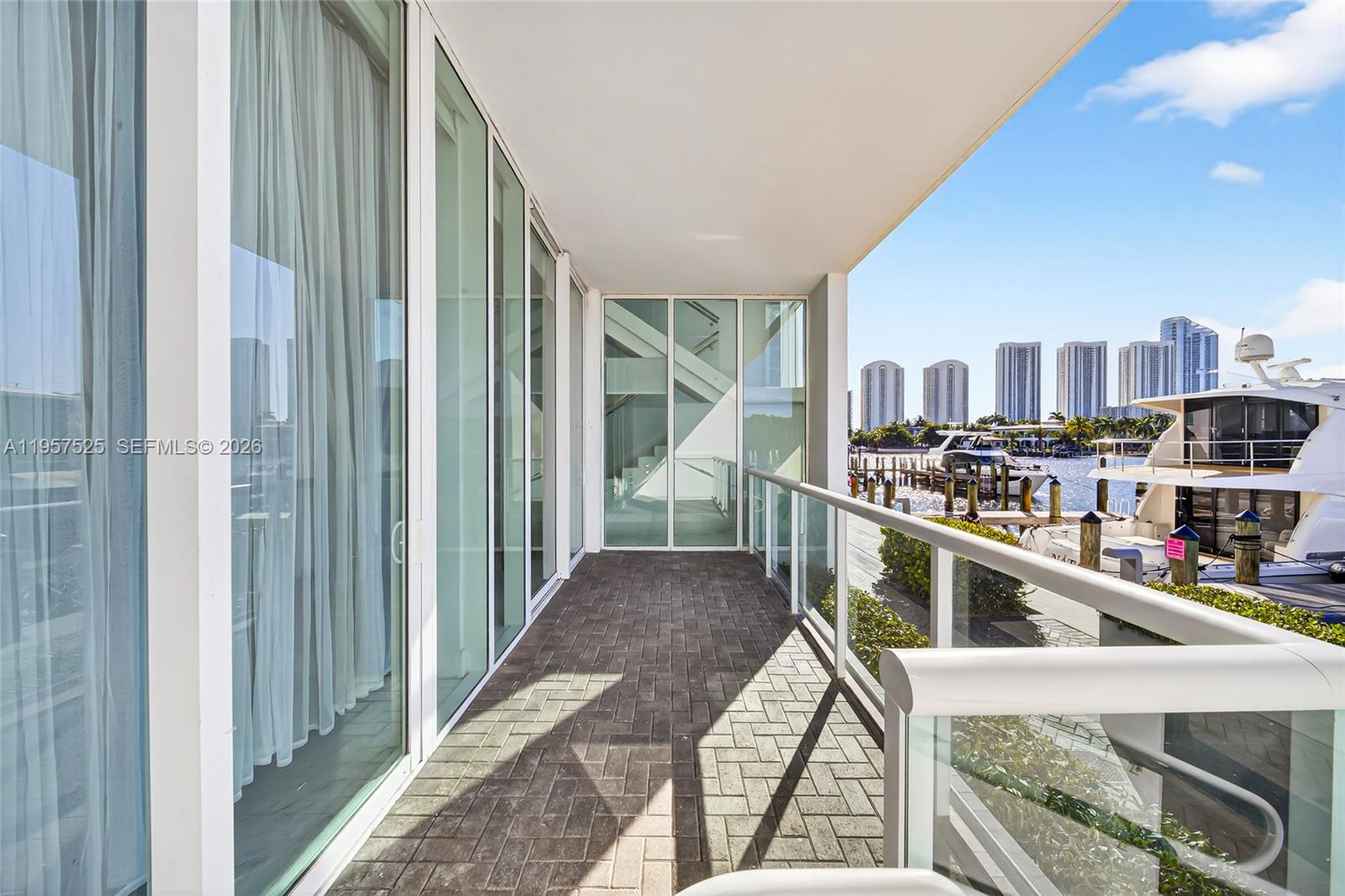 image 400 Sunny Isles35